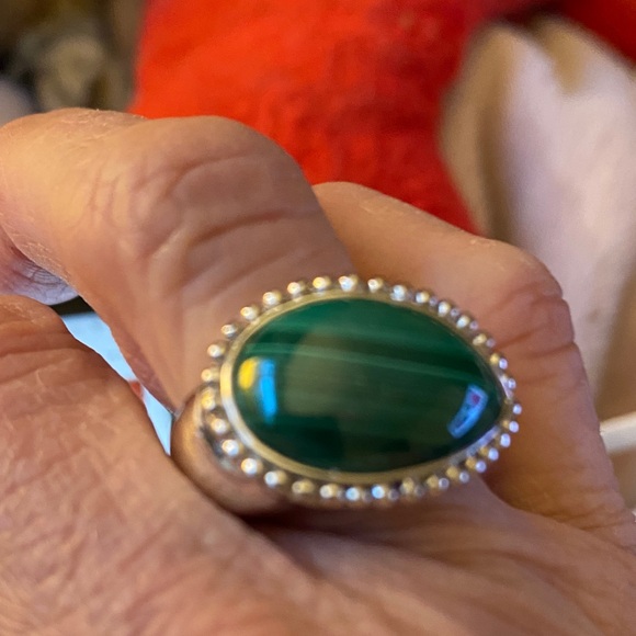 Jewelry - Elegant Malachite ring Size 6